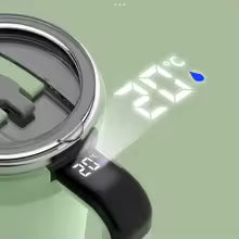 Milkshake Rotating Magnetic Water Cup