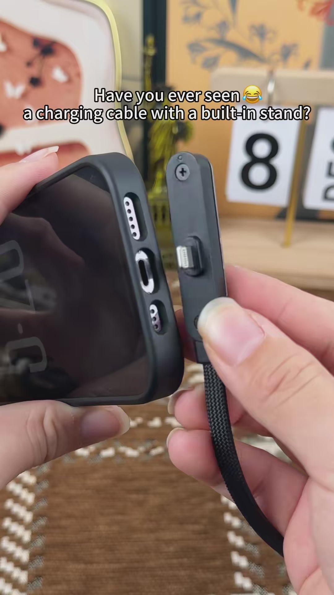 Foldable Charging Cable 2-in-1