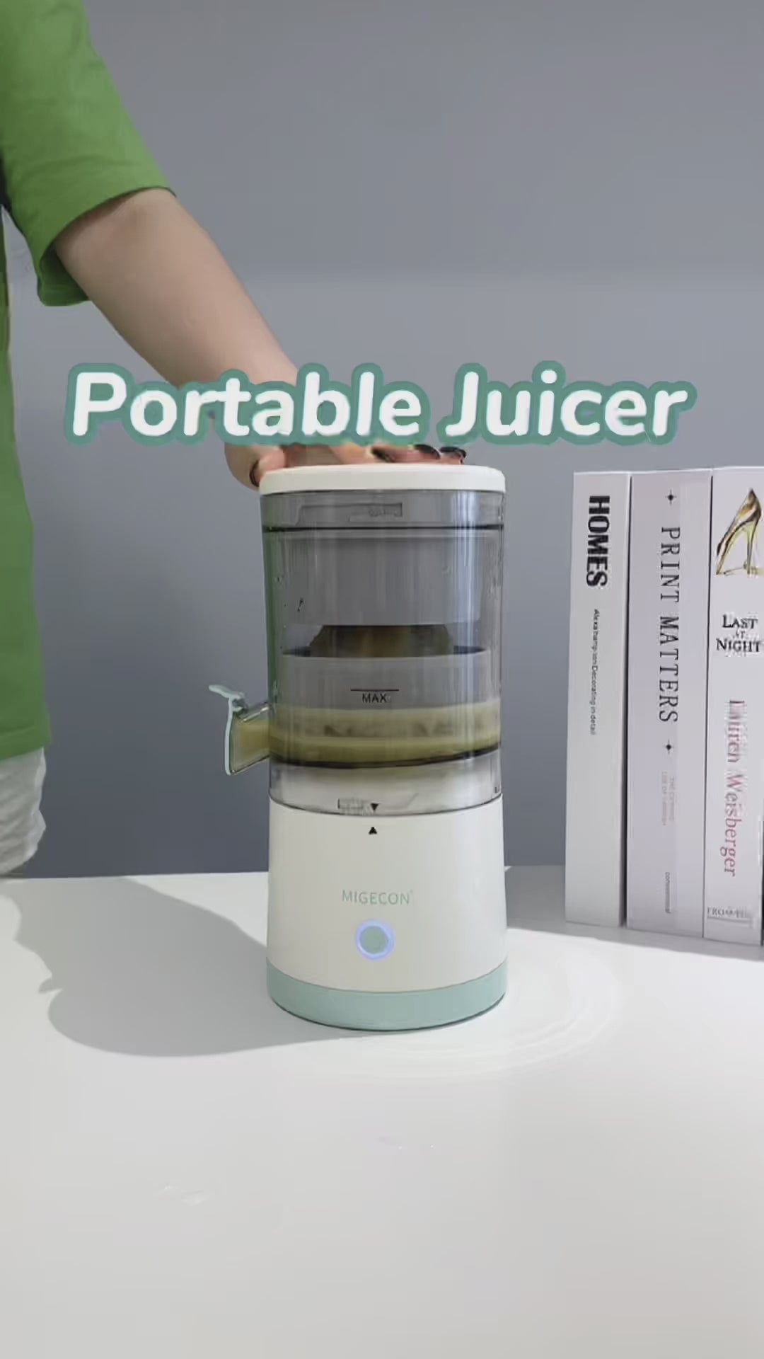 Electric juice maker